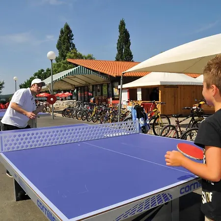 Camping Camping Sunissim Domaine D'eurolac 4* Tohapi