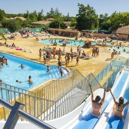 Camping Sunissim Domaine D'eurolac 4* Tohapi Camping Aureilhan (Landes)
